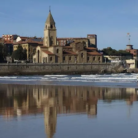 Espectacular Piso En La Playa Apartment Gijon Exterior photo